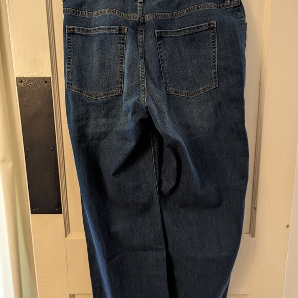 High waisted WOW wide legged jeans - Picture 3 of 4